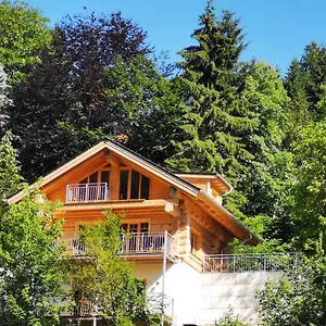 ferienhaus-chalet-ettal.com-bavaria.com/